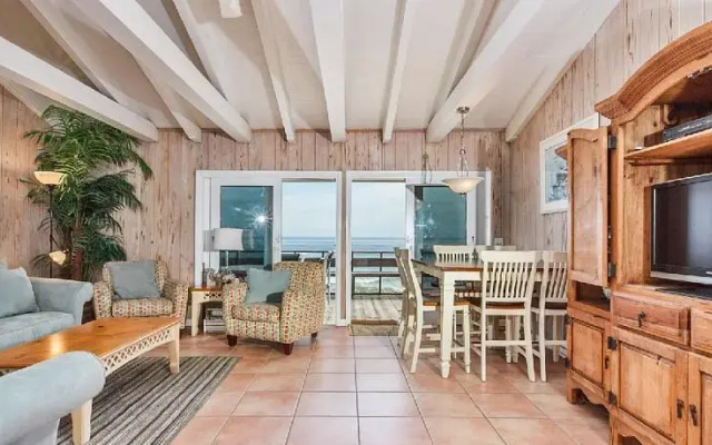 White Heron by Vacation Rental Pros