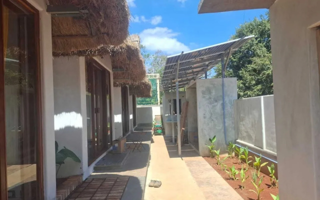 Huts Life Home Stay