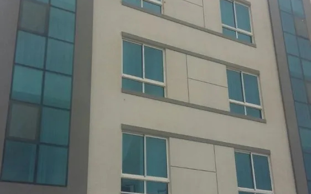 Dana Plaza 2