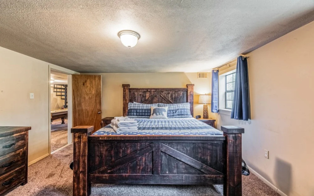 Four Cubs by Ruidoso Vacation Rentals