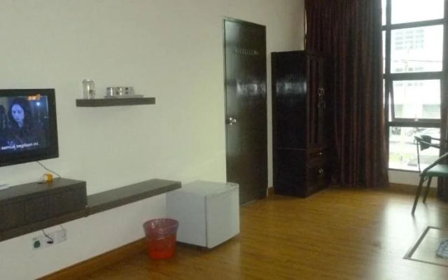 G Six Hotel