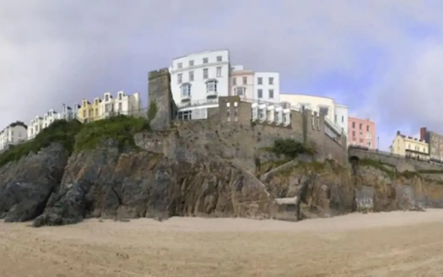 Gunfort Mansions 4