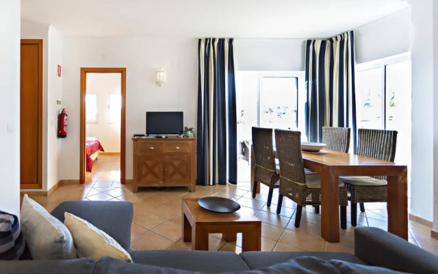 QV 10 - Terrace of Peace Apartment - Quinta Velha