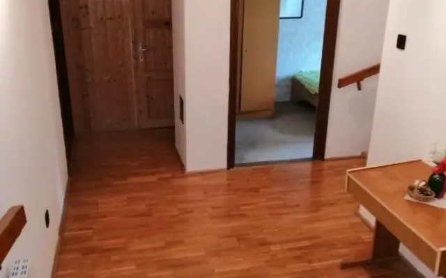 Tulman Apartment