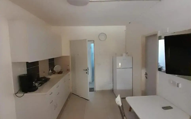 German Colony Center Apartment