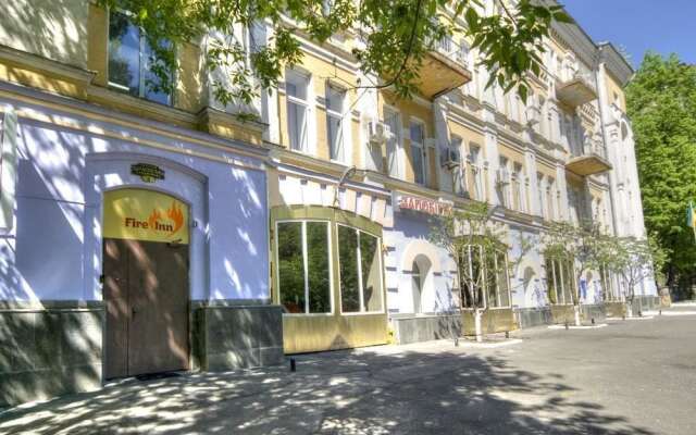 Гостиница Fire Inn Украина, Киев - отзывы, цены и фото номеров - забронировать гостиницу Fire Inn онлайн вид на фасад