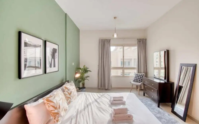 Chic Ensuite Flat - 10min From Palm Jumeirah