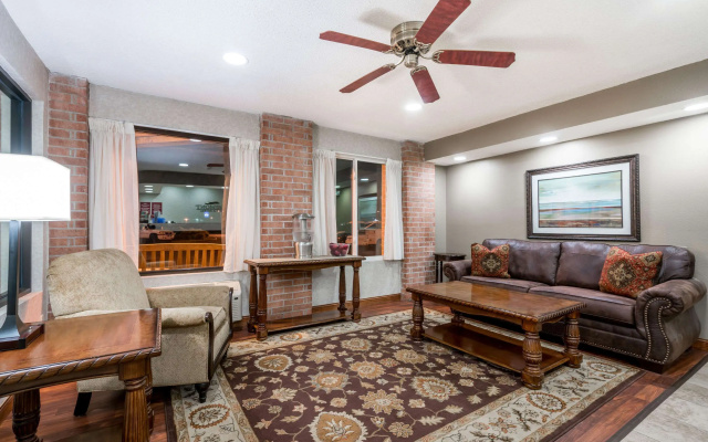 Baymont by Wyndham Marshfield
