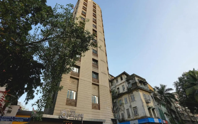 Hotel Ozone Inn