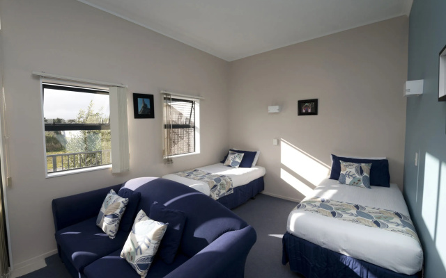 Wrights By The Sea Motel