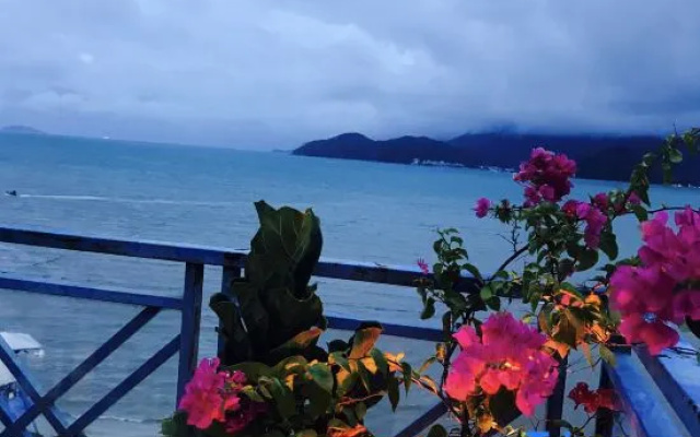 Seaside Inn