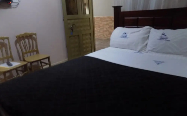 Elegant Motel