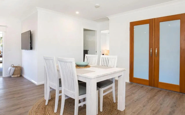 Periwinkle I Pet Friendly I 2 Mins Walk to Beach