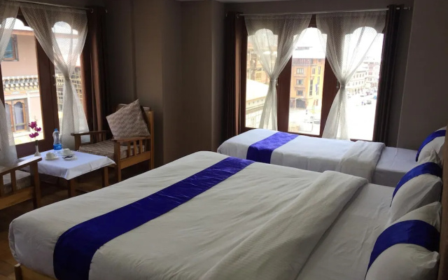 Tashiling Hotel