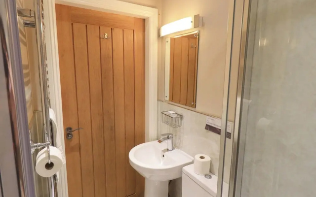 Abbots Reading Suite