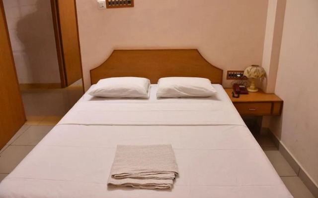 Yogi Ram Inn