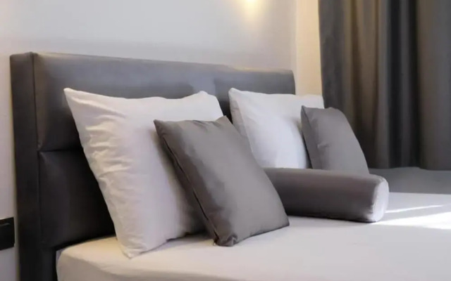 Kariva Hotel