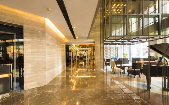 Metropolo Nantong Overseas Chinese Hotel
