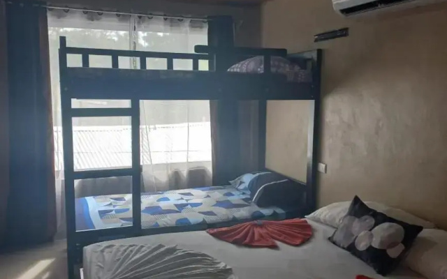 Apartamentos Caimán Tortuguero