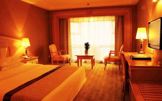 Liuzhou Grand Hotel