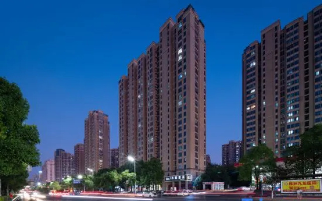 Yichen Hotel