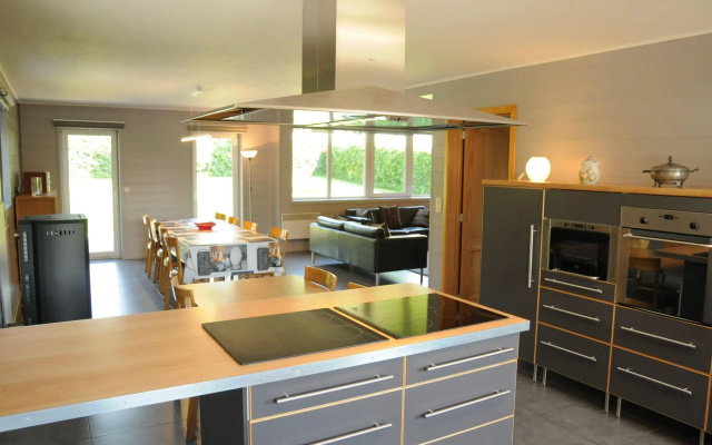Durbuy, close to this holiday home in Enneille