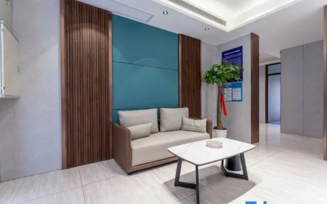 Zhongtian Hotel (Wuyue Branch)