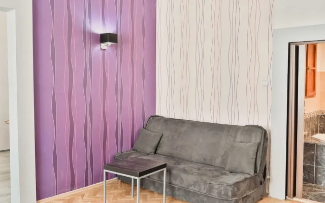 Comfortable Zizkov Apt for 6 pax easyBNB