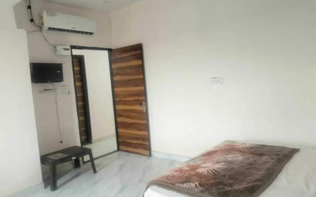 OYO Hotel Mannat Valley