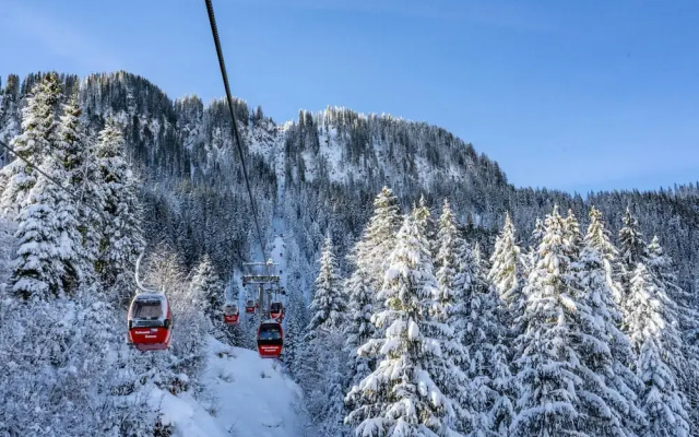 Apartment in Jochberg With Ski-in/out