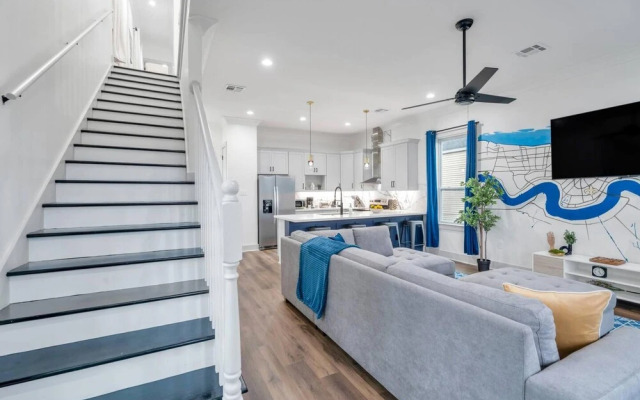 Maison Bleue Luxe Nola Living