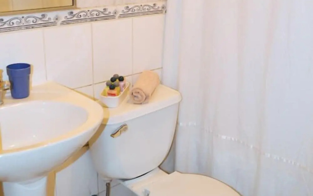 Hostal Almenas