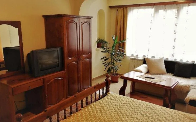 Boyadjiyski Guest House
