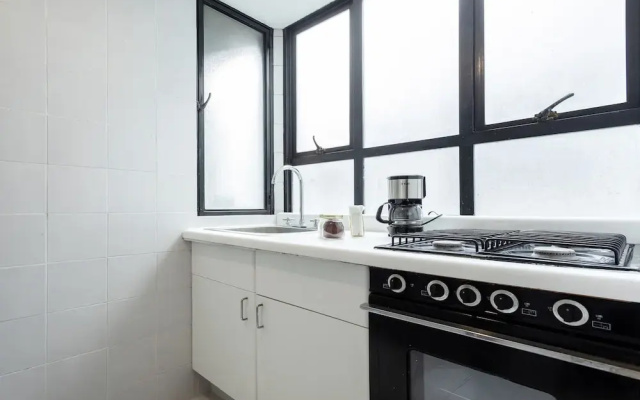Roma Norte 2BR - Parking, Sleeps 6 -great Wifi