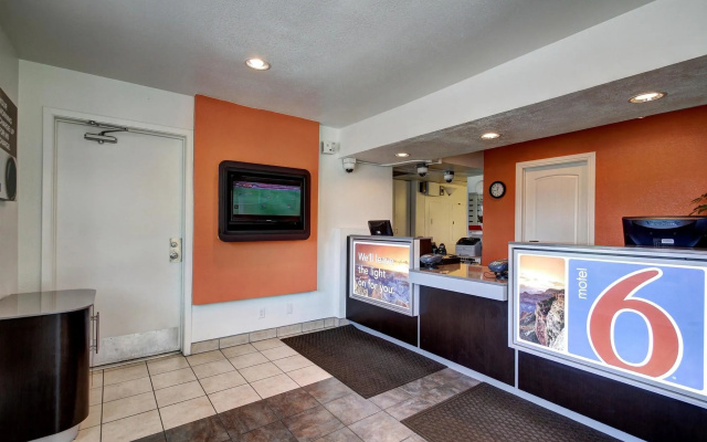 Econo Lodge Midvale