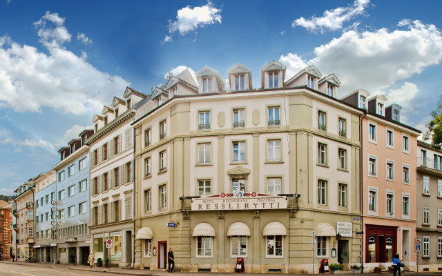Hotel Restaurant Resslirytti
