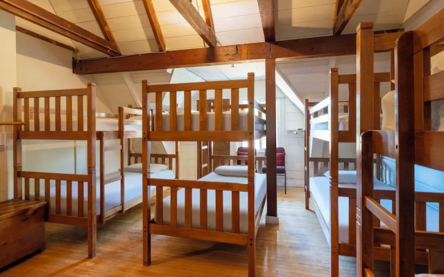 Clair Tappaan Lodge