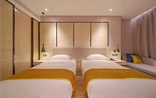 Echarm Hotel Guangzhou Changlong Banqiao Metro Station