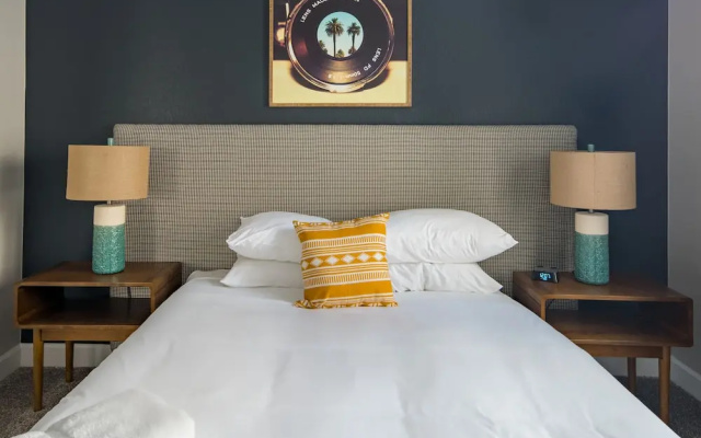 Luxury 2br Near Kierland Commons by Wanderjaunt
