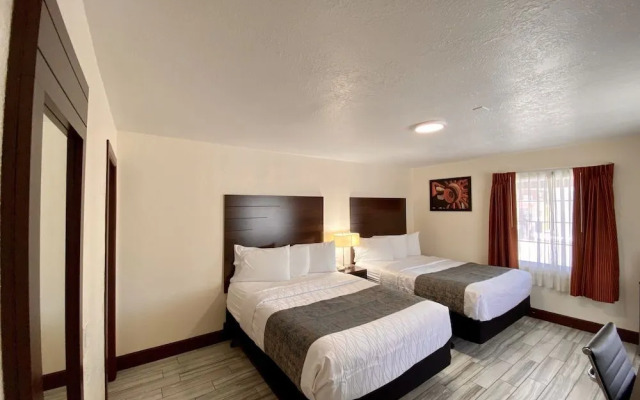 Roswell Inn