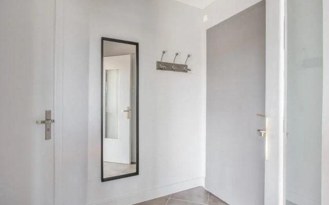 Modern 1br with terrace and a breathtaking view in Annecy