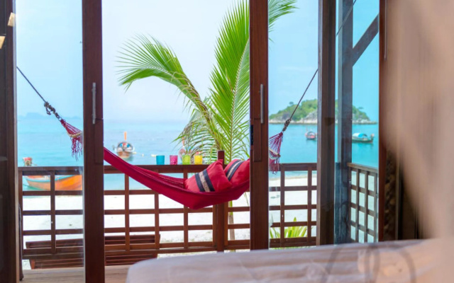 Lipe Beach Resort