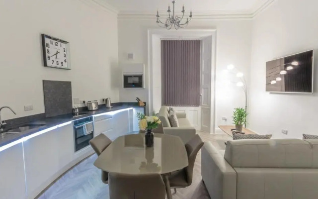 The Buckingham Suite