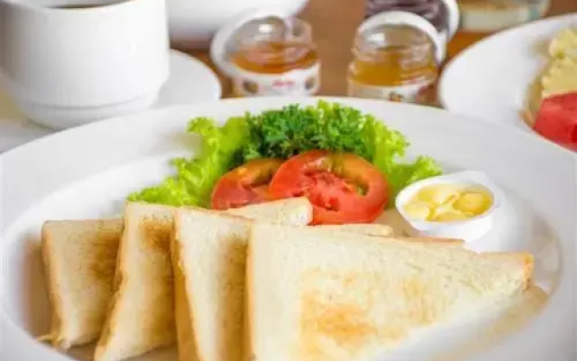 Hotel Sarovar Grand