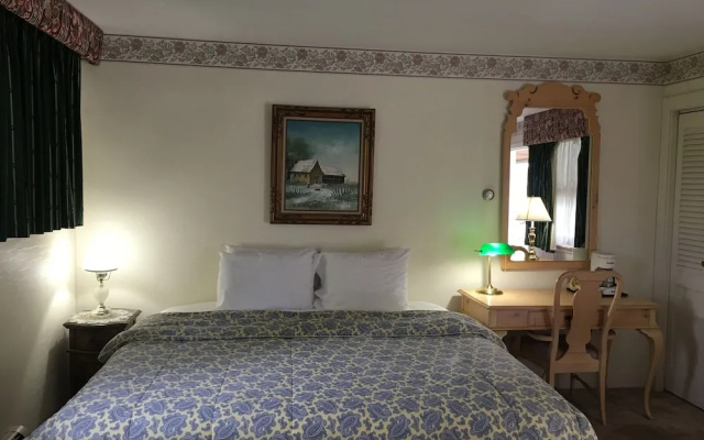 Weathervane Motel