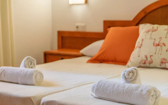 Barca Trencada A3 - Apartment In Es Cap Des Moro