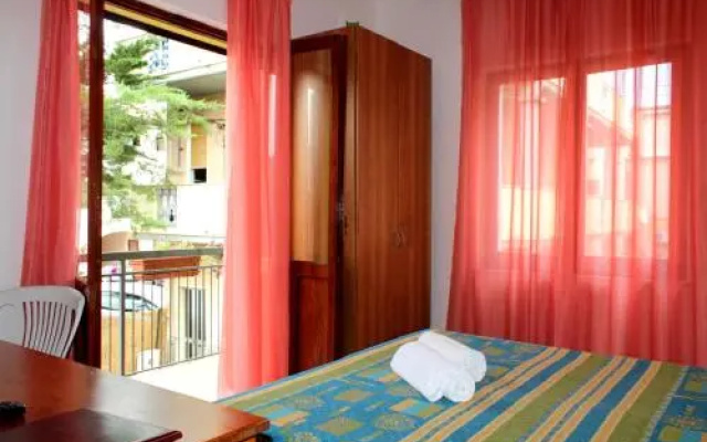 Bed And Breakfast Canarino