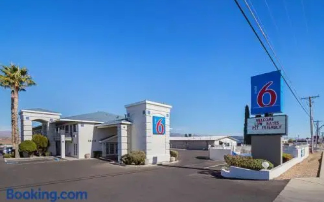 Super 8 Safford