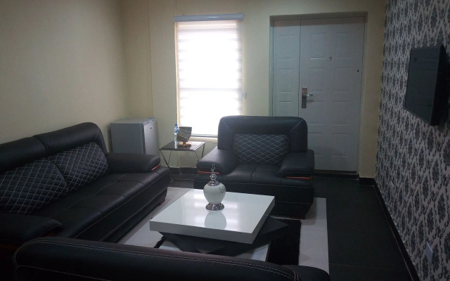Отель Providence Suites