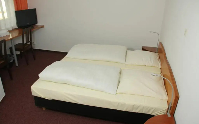 Hotel Charlton